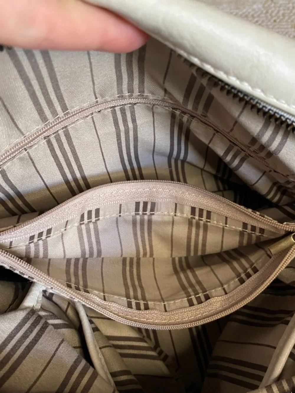 Ivory Studded Hobo Shoulder Bag – Gold Hardware